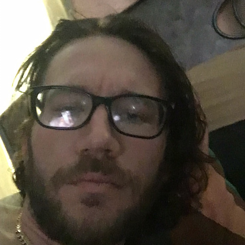 Meet your Posher, Joshua